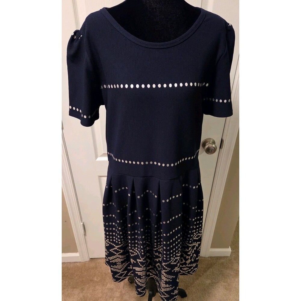 LuLaRoe Blue/White Geometric Fit & Flare Dress Round Neck Zip - Women's 3XL